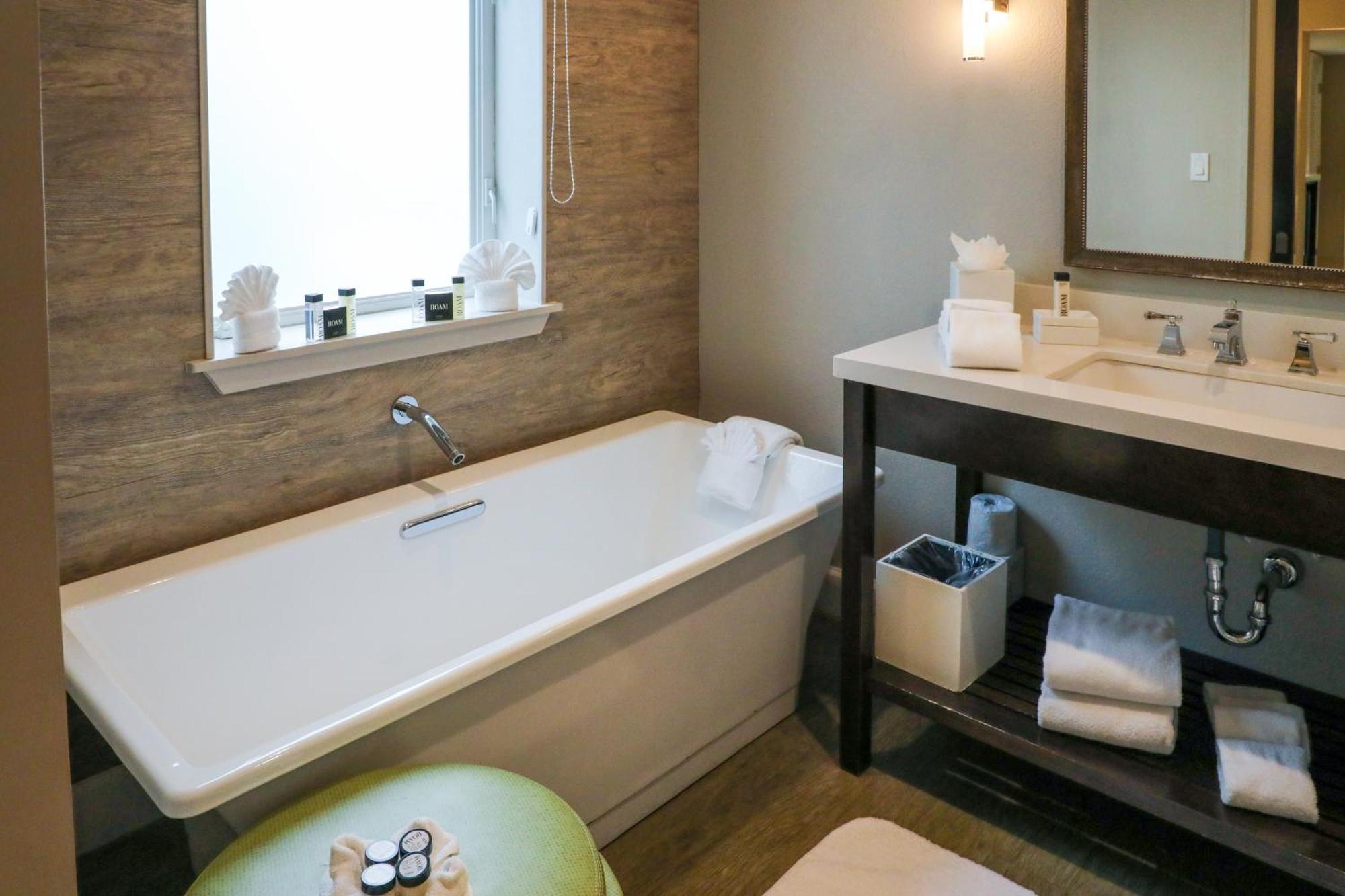 Almond Tree Inn - Adults Only Key West Room photo
